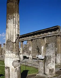 Italy. Pompeii. Temple of Apollo. Doric architrave