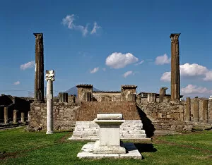 Shaft Collection: Italy. Pompeii. Temple of Apollo. Marbles altar, ionic colu
