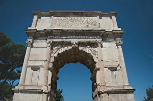 Images Dated 9th August 2005: Italy. Rome. Arch of Titus. Triumphal arch, located on the V