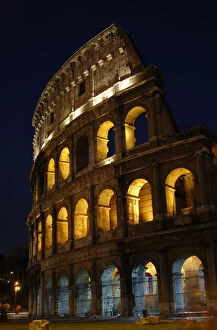 Images Dated 16th March 2009: Italy. Rome. The Colosseum. 1st century A.C. Nocturnal view