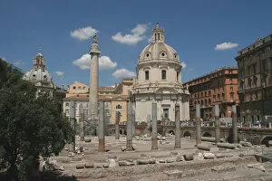 Images Dated 9th August 2005: Italy. Rome. Forum of Trajan. Trajans Column, ruins of Basi