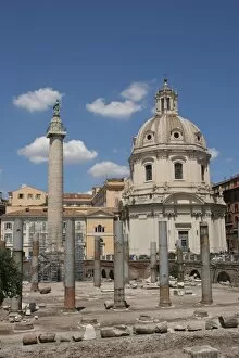 Images Dated 9th August 2005: Italy. Rome. Forum of Trajan. Trajans Column, ruins of Basi