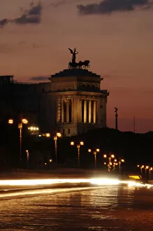 Images Dated 16th March 2009: Italy. Rome. Nocturnal view of the Via dei Fori Imperiali an