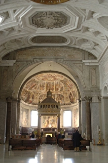 Images Dated 22nd January 2009: Italy. Rome. San Pietro in Vincoli Church. Interior