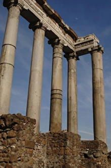 Images Dated 3rd April 2009: Italy. Rome. Temple of Saturn