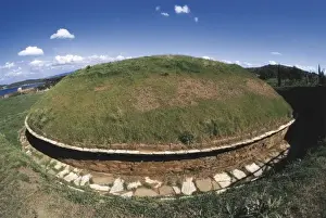 ITALY. TUSCANY. LIVORNO. Populonia. Necropolis