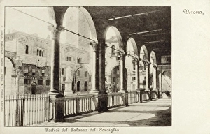 Images Dated 6th April 2011: Italy - Verona - Portico of the Palazzo del Consiglio
