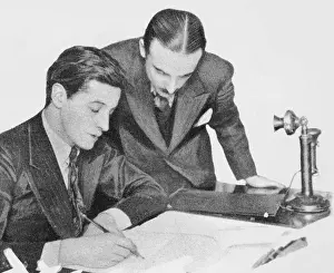 Contract Prints: Ivor Novello & Michael Balcon signing a contract (1926)
