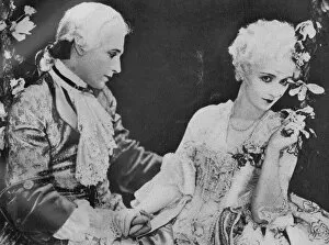 Images Dated 27th November 2012: Ivor Novello and Nina Vanna in The Triumph of the Rat (1926)