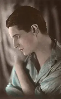 Davies Prints: Ivor Novello / Profile