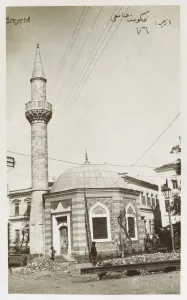 Images Dated 4th April 2011: Izmir, Turkey - After the fire - Turkish Quarter