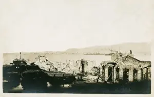 Bombarded Prints: Izmir, Turkey - Results of bombardment in 1915 (1 / 9)