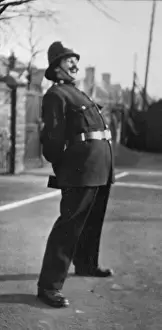 J M Barrie - A Kiss for Cinderella - Policeman: I see your p
