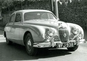 Headlights Prints: Jaguar car