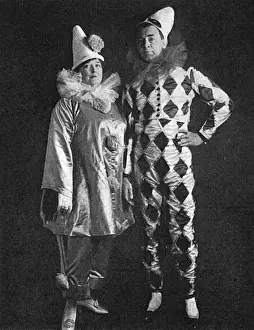 Montgomery Prints: James Montgomery Flagg and wife