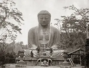 Japan - Great statue of Buddha Daibutsu at Kamakura