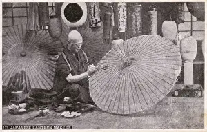 Japan - Paper worker - Making parasols and lanterns