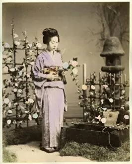 Japanese Prints Collection: Japanese lady