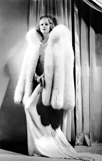 Ensembles Prints: Jean Harlow poses for publicity in a Dolly Tree creation
