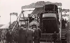 Fairground Prints: Jerviss Steam Yachts - Fairground Ride