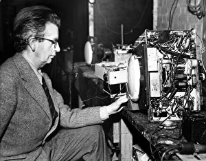 Baird Collection: John Logie Baird experimenting at home, 1942