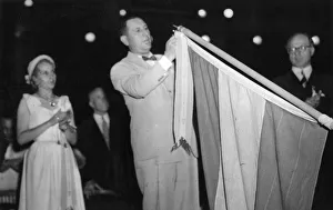 Aires Gallery: Juan and Eva Peron at Pan American Games