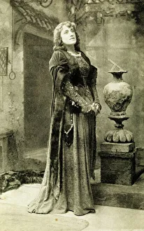 Julia Prints: Julia Neilson in The Tempter