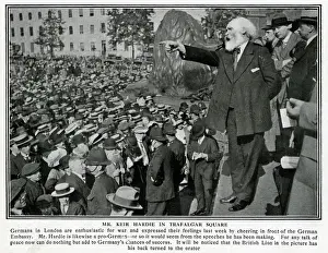 Socialism Prints: Keir Hardie speaking in Trafalgar Square, London, WW1