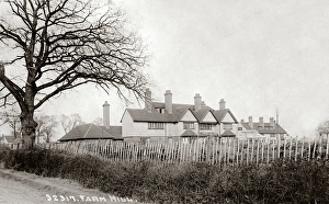 Images Dated 13th July 2017: Kelvedon Farm Hill