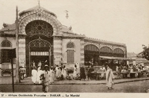 Images Dated 26th August 2016: Kermel Market in Dakar, Senegal
