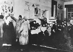 Russias Prints: Kharkov Library - Illiterates Corner