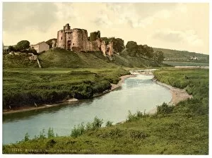 Images Dated 2nd May 2012: Kidwelly Castle, Carmarthen, Wales