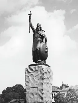 Thornycroft Prints: KING ALFRED, WINCHESTER