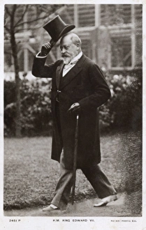 Images Dated 16th May 2017: King Edward VII raising his hat