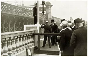 Images Dated 22nd August 2019: King George V opening bridge over River Clyde, Glasgow