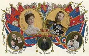Images Dated 15th March 2017: King George V, Queen Mary and their six children