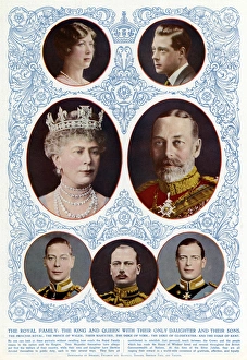 Adult Collection: King George V and Queen Mary with thier adult children