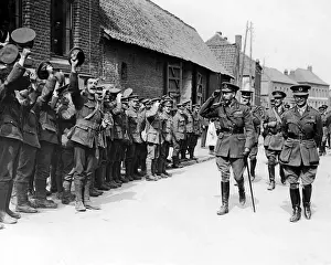 Cheering Prints: King George V with troops, Western Front, WW1