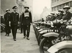Inspects Prints: King George VI inspecting dispatch riders of the LFB, WW2