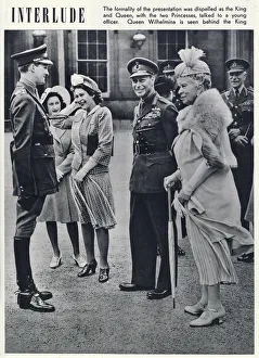 London Gallery: King George VI with Princesses Elizabeth and Margaret
