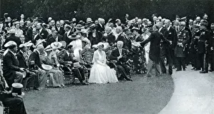 Wardrobe Prints: King George VI and Queen Elizabeth seated on eighteenth century chairs alongside President Lebrun and his wife