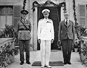 Images Dated 29th September 2011: King George VI visits Malta in 1943