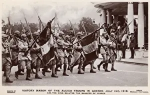 Contingent Prints: King salutes French soldiers - 1919 Victory Parade