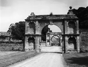 1590s Prints: Kirby Hall Gateway