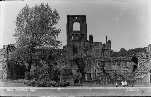 Kirkstall Prints: Kirkstall Abbey Ruins