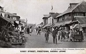 Images Dated 29th September 2016: Kissy Street, Freetown, Sierra Leone, West Africa