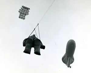Kite Prints: Kite and blimp at the 1950 Royal Aeronautical Society Ga?