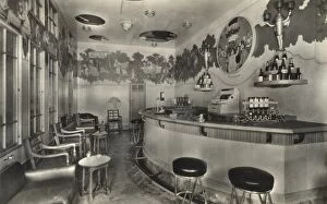 Images Dated 16th May 2012: The Knickerbocker Bar on the S.S. Empress of Britain