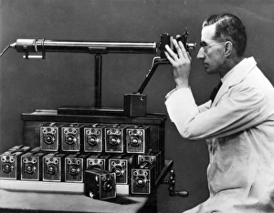 Images Dated 6th January 2012: Kodak Camera 1930S