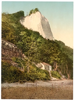 The Konigsstuhl, with fisher huts, Stubbenkammer, Isle of Ru The Konigsstuhl, with fisher huts, Stubbenkammer, Isle of Ru